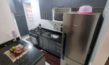 Apartamento 55m² / Moveis Planejados / Quintal e Varanda.