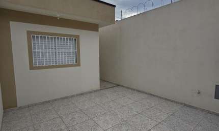 Casa Térrea Linda / Nova / Documentação ok / Aceita Financiamento / Aceita proposta de permuta.
