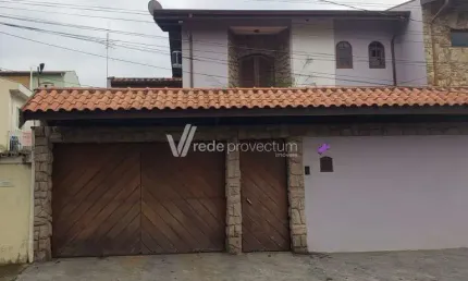 Casa com 3 quartos à venda na Rua São Pedro do Turvo, 313, Parque da Figueira, Campinas, 310 m2 por R$ 1.100.000