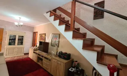 Casa com 3 quartos à venda na Manaus, 177, Centro, Vinhedo, 380 m2 por R$ 1.400.000