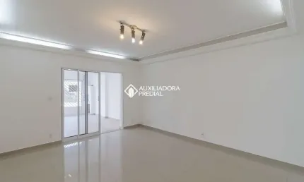Casa com 3 quartos à venda na Rua Raymundo Cirino, Planalto, São Bernardo do Campo