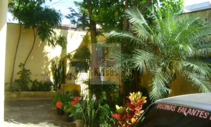 Sobrado c/3 dorm.e salão na parte de baixo de 250 m² .