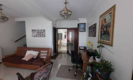 Casa com 3 quartos à venda na Rua Professor José Geraldo de Lima, 514, Vila Tiradentes, São Paulo