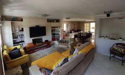 Sobrado de condominio a venda na Vila São Francisco