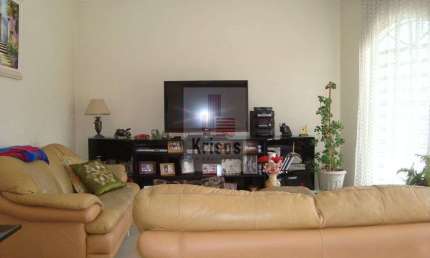 Sobrado de 180m² à Venda no Jardim Guedala - 3 Dormitórios, 1 Suíte, 3 Vagas