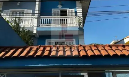 Excelente sobrado ao lado da USP local privilegiado