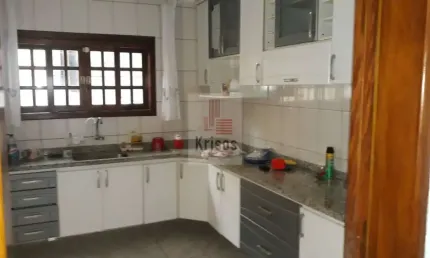 Casa com 2 quartos à venda na Rua Argentina, 270, Jardim América, Taboão da Serra