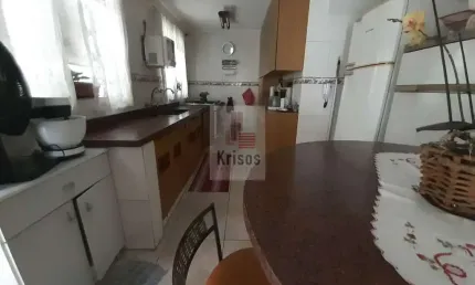 Sobrado em Local Nobre Próximo ao Metrô Morumbi !!!