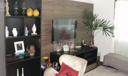 Descubra o Conforto e a Elegância deste Espaçoso Sobrado! Portal do Morumbi