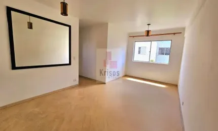 Apartamento à Venda - 70m², 3 Quartos, 2 Banheiros, 1 Vaga