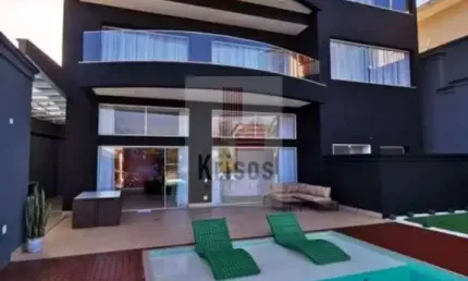 Elegante Casa de Alto Padrão no Parque dos Príncipes - Venda ou Locação