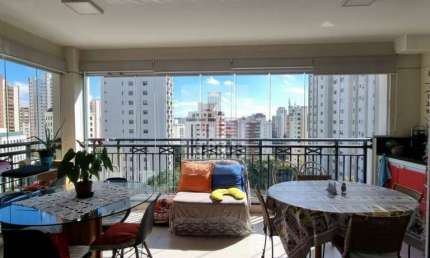 Morumbi 103m² com 2 Quartos 1 Suíte e 2 Vagas com depósito