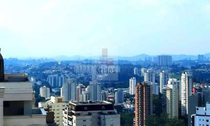 Morumbi 500m² com 4 suítes  e 4 vagas com depósito.