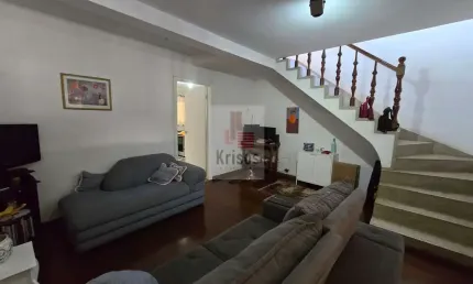 Descubra seu novo lar: Um Sobrado dos Sonhos! Jardim Esmeralda