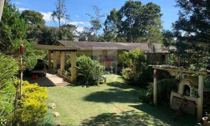 Chácara / sítio com 3 quartos à venda na Estrada da Cachoeirinha, 9497, Cachoeira, Cotia