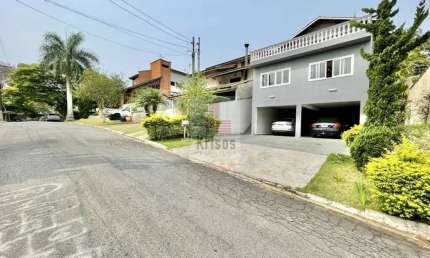 Linda Casa em Condomínio Tranquilo - Jardim das Flores, Cotia!