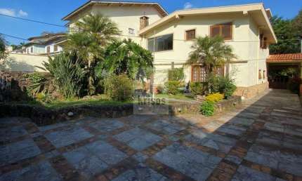 Luxuosa Casa Integrada com Estilo e Conforto ? Sua Oportunidade de Viver Bem!
