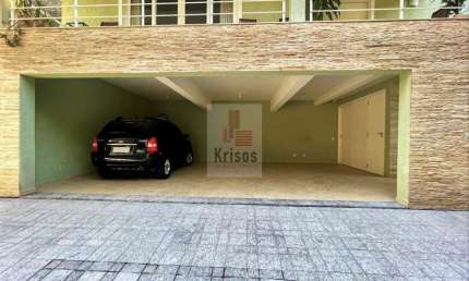 Exclusiva Propriedade com Vista Deslumbrante e Acabamento Impecável!
