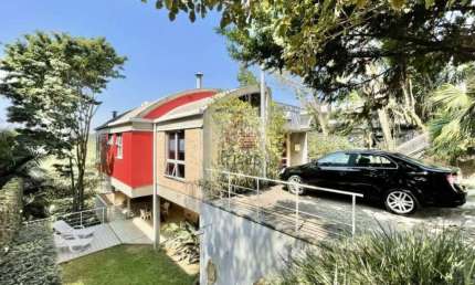 Casa Contemporânea de Alto Padrão - Sofisticação e Conforto!
