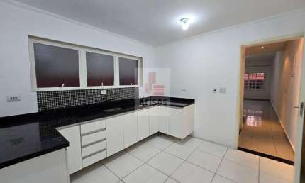 Seu Novo Lar Espera por Você! Casa condomínio no Jardim Bonfiglioli.