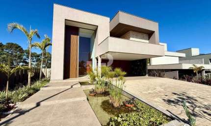 Residência de Alto Padrão à Venda – 4 Suítes – Alphaville Lagoa dos Ingleses.