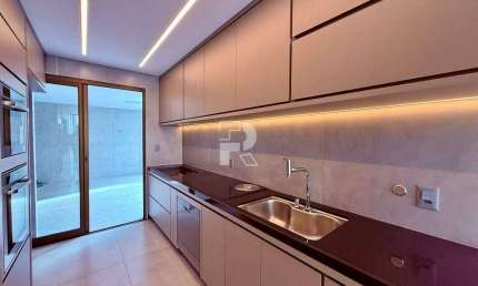 Apartamento com área privativa – 4 quartos e 3 vagas – Prado!