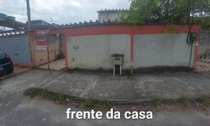 CASA DE DOIS QUARTOS + SOBRADO DE UM QUARTO BAIRRO ADRIANA CAMPO GRADE RJ.