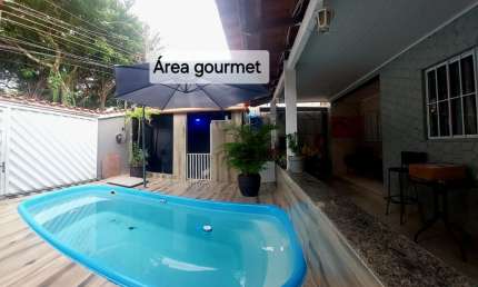 DUAS CASAS 2 E 3 QUARTOS NA PRAÇA DA FAMERJ EM  CAMPO GRANDE.