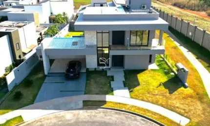 Sobrado Florais da Mata com 4 Suítes, Móveis Planejados Energia Solar, Automação