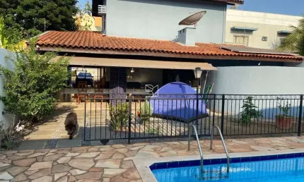 Casa Sobrado Shagri la, 3 Quartos 1 Suite, Despensa Banheiro Lavanderia, Cozinha