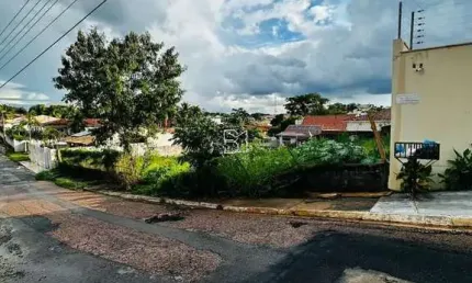 Lote Terreno Bairro Santa Rosa com 436 Metros, Testada de 15 metros