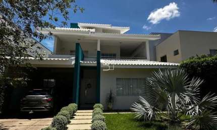 Sobrado Belvedere 4 Suítes 1 no Térreo, Escritório, Gourmet, 2 Vagas de garagem