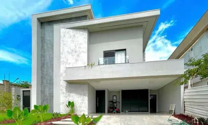 Casa no Belvedere 2, 3 Suites no Piso Superior 1 no Térreo, Lavanderia, Piscina