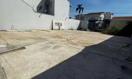 Casa Sobrado a Venda, 3 Quartos 1 Suite, Lavanderia, 2 Garagens, Banheiro Social