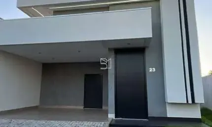 Casa Térrea, 3 Suites, Cozinha Gourmet, Piscina com Cascata, 4 Garagens, Lavabo