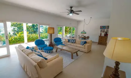 Casa à venda de 353m² | 05 dormitórios, sendo suíte e 05 vagas de garagem | saco da ribeira - ubatuba |