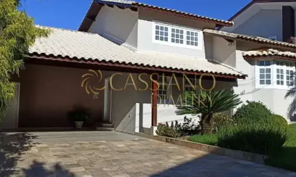 Casa à venda de 237m² | 03 dormitórios sendo 01 suíte, 01 banheiro e 03 vagas de garagem | Condomínio Jardim Coleginho - Vila Zezé | São José dos Campos |