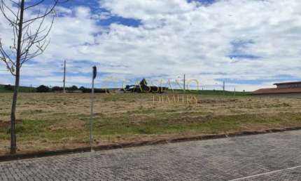 Terreno à venda de 500m² | Condomínio Ecopark Bourbon - Caçapava |