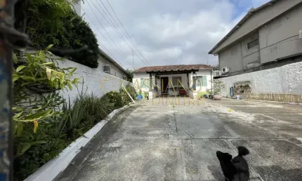 Ponto comercial para venda e locação de 91m² | 03 dormitórios, 02 banheiros e 07 vagas de garagem | Vila Ema | São José dos Campos |
