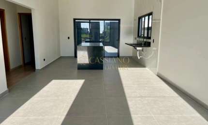 Casa à Venda de 152,99m² | 03 dormitórios sendo 02 suítes e 02 vagas de garagem | Reserva Rudá - Bairro da Floresta