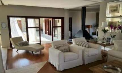 Sobrado à venda de 507m² | 03 dormitórios, sendo todos suítes e 04 vagas de garagem | Condomínio Portal da Mata - Caçapava |