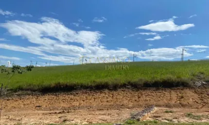 Terreno à venda de 348m² | Condomínio Terras Alpha - Urbanova | São José dos Campos