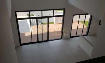 Casa à venda de 305m² | 04 dormitórios, sendo todos suítes e 04 vagas de garagem | Condomínio Mônaco - Santa Izabel Urbanova | São José dos Campos |