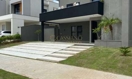 Casa à venda de 355m² | 04 dormitórios, sendo suítes e 02 vagas de garagem | Condomínio Alphaville II - Urbanova | São José dos Campos |