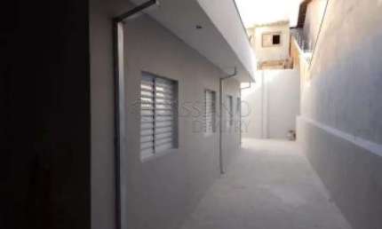 Casa à venda de 120m² | 03 dormitórios, sendo 01 suíte e 02 vagas de garagem | Jardim Santa Júlia - São José dos Campos |