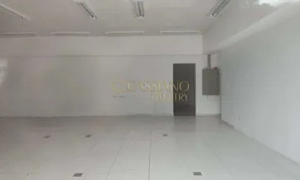 Ponto comercial à venda de 630m² | 06 banheiros e 13 vagas de garagem | parque industrial - são josé dos campos |