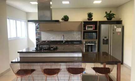 Casa à venda de 320m² | 04 dormitórios, sendo 03 suítes e 04 vagas de garagem | Condomínio Alphaville I - São José dos Campos |