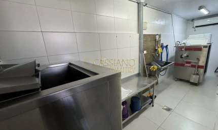 Ponto comercial para venda e locação de 70m² | 01 banheiro e 04 vagas de garagem | Centro - São José dos Campos |