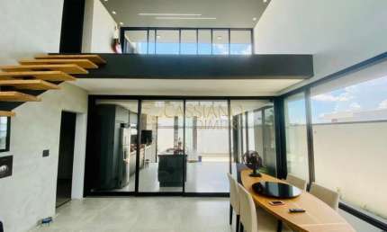 Casa para locação de 190m² | 03 dormitórios, sendo todos suítes e 04 vagas de garagem | Residencial Terras do Vale - São José dos Campos |