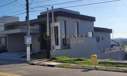 Casa no à Venda de 330m² | 04 dormitórios, sendo 02 suíte | Condomínio Floradas da Serra - Urbanova | São José dos Campos